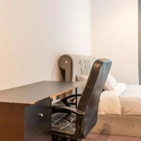 Lovely Centre 2 Bedroom Apartment Sheffield