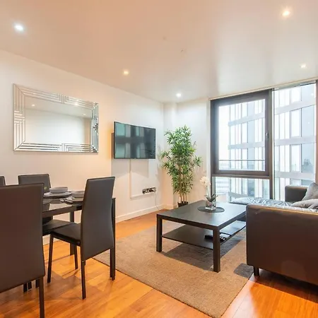 Lovely Centre 2 Bedroom